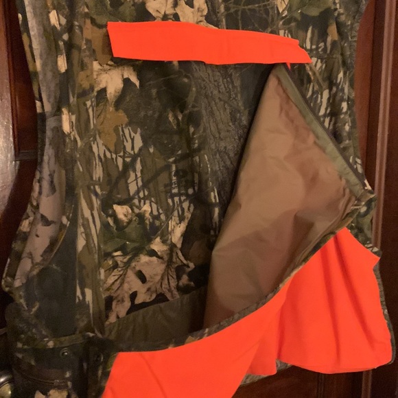 Hunting Vest Jacket - Picture 9 of 11